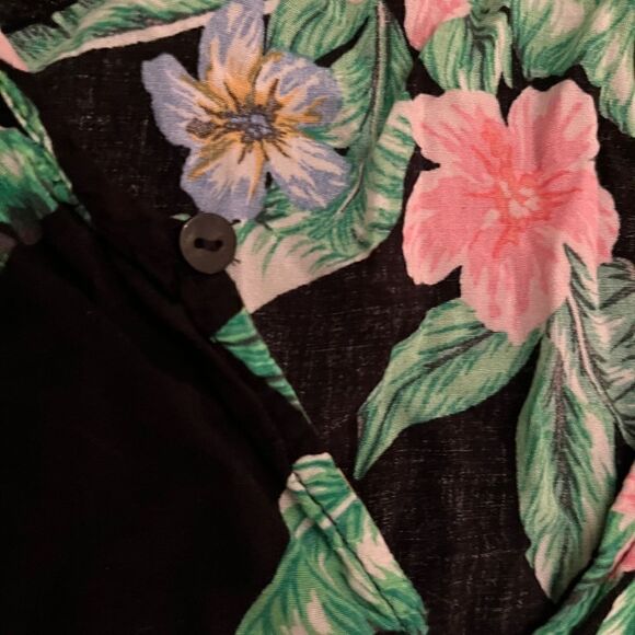 Old Navy Black GreenโHoliday Vacation TopโBlouse - Picture 3 of 12